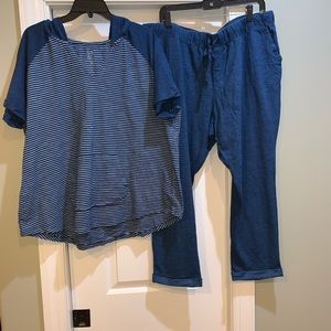 New York & Co. Lounge Set